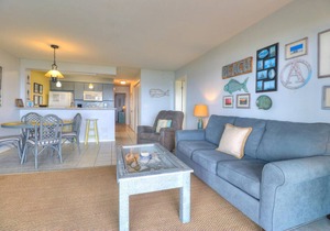 ☀️ Sea Colony A3: Oceanfront Deck, Pool, Hot Tub☀️ in Carolina Beach
