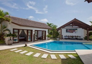 Seminyak Modern 3 Bedroom Pool Villa