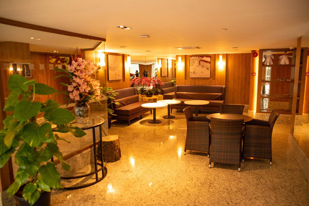 Thematic Gle Superior Room Hotel Kuta 16 Adult