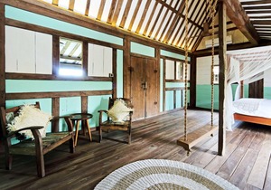 Villa Seniman Canggu Room 4 Wooden Gladak