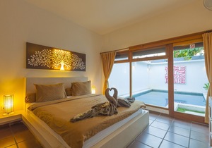 Villa With Private Pool And Tropical Garden In Seminyak Bali - 2 Bedroom