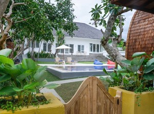 Villa Del Mar | Batu Bolong
