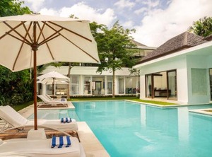 Villa Istana Putih | Batu Bolong