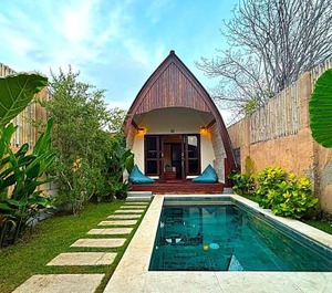 Standart Adult Gili Trawangan Beachfront 
