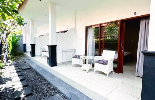 Batubelig House | 100 m² House ∙ 1 bedroom ∙ 2 guests