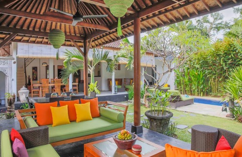 Sunset Road Resort | 1000 m² Resort ∙ 4 bedrooms ∙ 12 guests