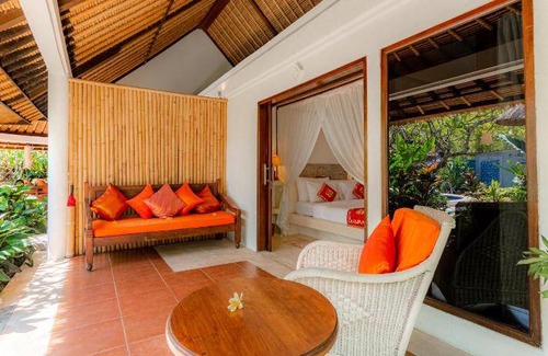 Sunset Road Resort | 1250 m² Resort ∙ 7 bedrooms ∙ 18 guests