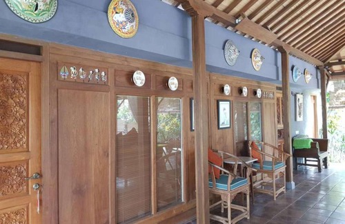 Sunset Road Villa | 150 m² Villa ∙ 2 bedrooms ∙ 4 guests