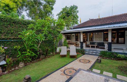 Sawangan Villa | 200 m² Villa ∙ 2 bedrooms ∙ 4 guests