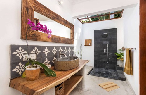 Dyanapura Villa | 200 m² Villa ∙ 2 bedrooms ∙ 4 guests