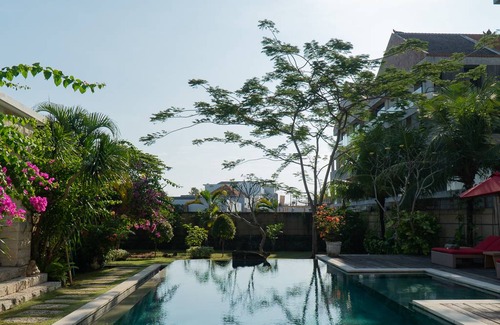 Berawa Villa | 250 m² Villa ∙ 3 bedrooms ∙ 6 guests