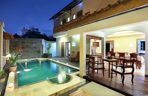 Mumbul Villa | 3 Bedrooms Villa Your Bali Tropical Home