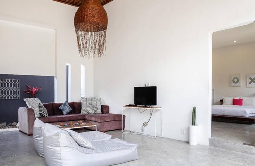 Petitenget Villa | 30 m² Villa ∙ 3 bedrooms ∙ 6 guests