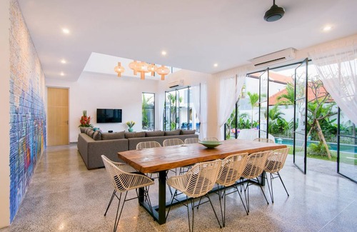 Berawa Villa | 300 m² Villa ∙ 4 bedrooms ∙ 10 guests