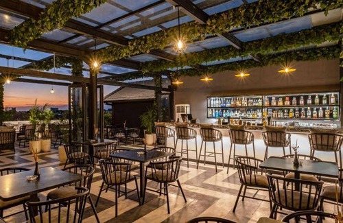 Petitenget Hotel | 31 m² Hotel ∙ 127 guests