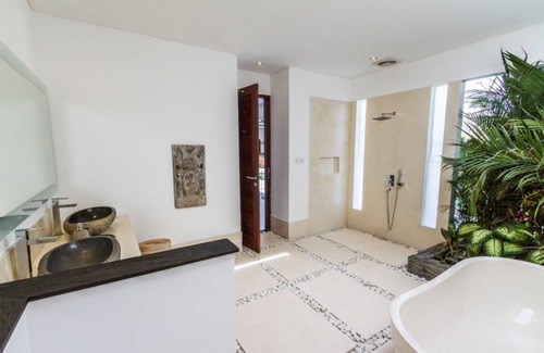 Laksmana Villa | 350 m² Villa ∙ 3 bedrooms ∙ 6 guests