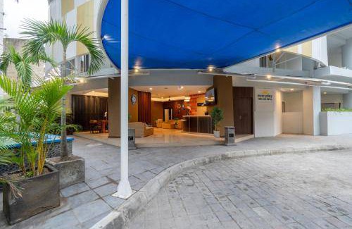 Raya Kuta Hotel | 36 m² Hotel ∙ 127 guests