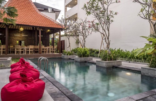 Sunset Road Resort | 36 m² Resort ∙ 10 guests