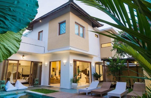 Petitenget Villa | 400 m² Villa ∙ 3 bedrooms ∙ 6 guests