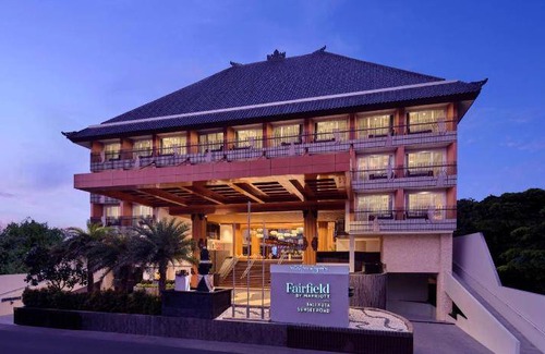 Sunset Road Hotel | 44 m² Hotel ∙ 127 guests