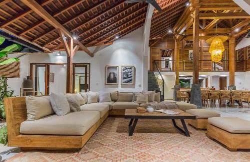 Nakula Villa | 450 m² Villa ∙ 5 bedrooms ∙ 13 guests
