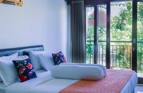 Dewi Sri Villa | 50 m² Villa ∙ 4 bedrooms ∙ 12 guests