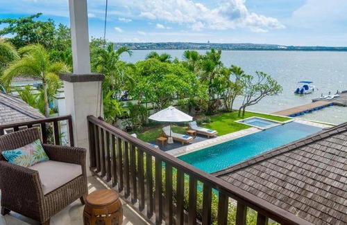 Nusa Dua Resort | 500 m² Resort ∙ 3 bedrooms ∙ 6 guests
