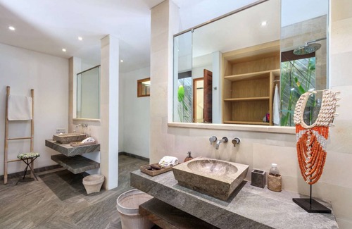Seminyak Villa | 512 m² Villa ∙ 5 bedrooms ∙ 10 guests