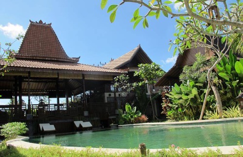 Dewi Sri Resort | 54 m² Resort ∙ 8 guests