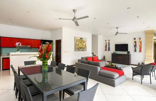 Central Seminyak Resort | 600 m² Resort ∙ 4 bedrooms ∙ 9 guests