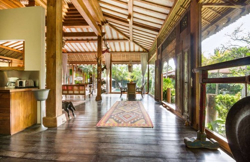 Berawa Villa | 700 m² Villa ∙ 5 bedrooms ∙ 10 guests