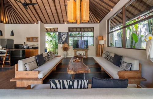 Batubelig Villa | 700 m² Villa ∙ 6 bedrooms ∙ 14 guests
