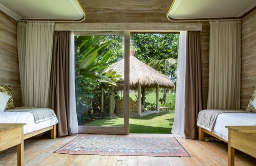 Kerobokan Villa | 800 m² Villa ∙ 8 bedrooms ∙ 20 guests