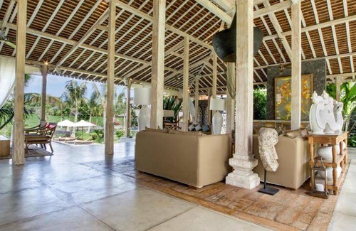 Kerobokan Villa | 800 m² Villa ∙ 8 bedrooms ∙ 20 guests