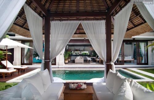 Kerobokan Villa | 8BR Villa Mason - Minggu Villas