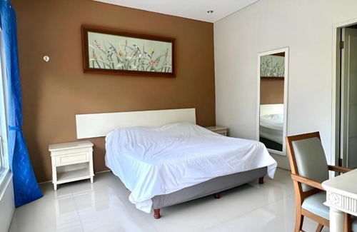 Mumbul Apartment | A peaceful, quiet, calming place for families, mothers and children
