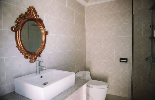 Umalas Hotel | Abian Biu Mansion