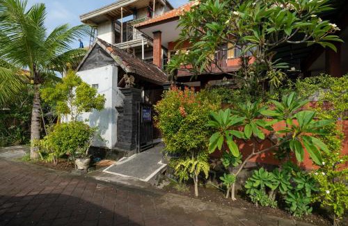 Munggu Hotel | Apartmen Kak Okoh