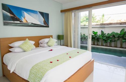 Kerobokan House | Apple Suite