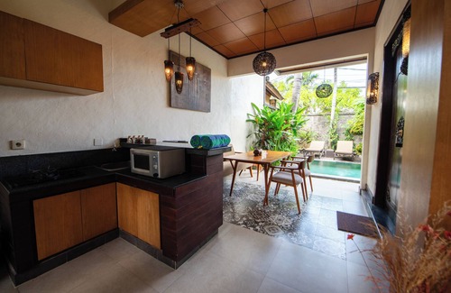 Petitenget Hotel | Bali Ayu Hotel And Villas