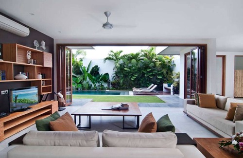 Batubelig Villa | Beautiful 5 Star Holiday Villa in a Prime Location, Villa Bali 2066