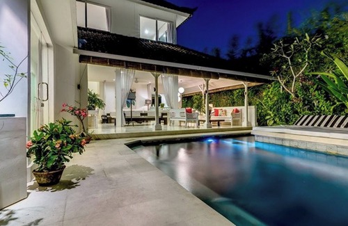 Drupadi Villa | Beautifully Designed 3BR Villa, Seminyak - 4Min Walk To Eat Street!