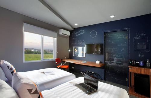 Sunset Road Hotel | Berry Biz Hotel Powered by Archipelago