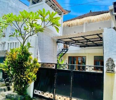 Umalas Apartment | Bumbak Apartment Upstairs Fully Furnished 52M2