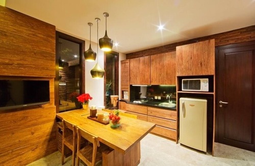 Drupadi Villa | Chic 2BR Villa, PRIME LOCATION! - 10Min Walk To KuDeTa! W/Swimming Pool!
