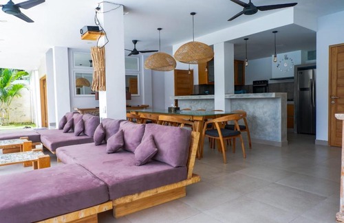 Batubelig Villa | De La Villa