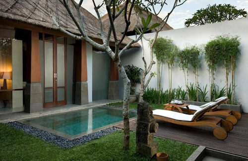 Seminyak Villa | Deluxe Villa with Plunge Pool in the centre of Seminyak 4