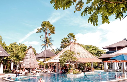 Kartika Plaza Villa | Garden Villa, Lovely grounds with tropical gardens