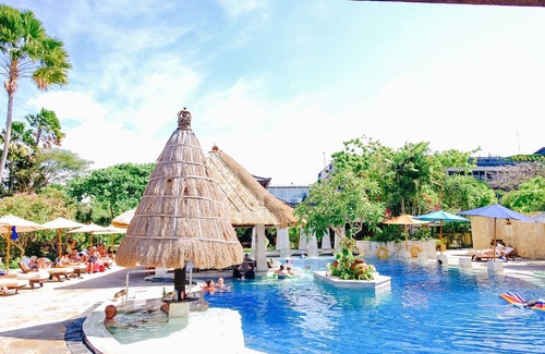 Kartika Plaza Villa | Garden Villa, Lovely grounds with tropical gardens