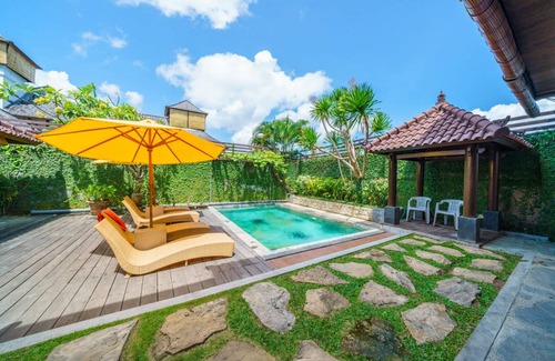 Batu Bolong Hostel | Hostel ∙ 8 guests